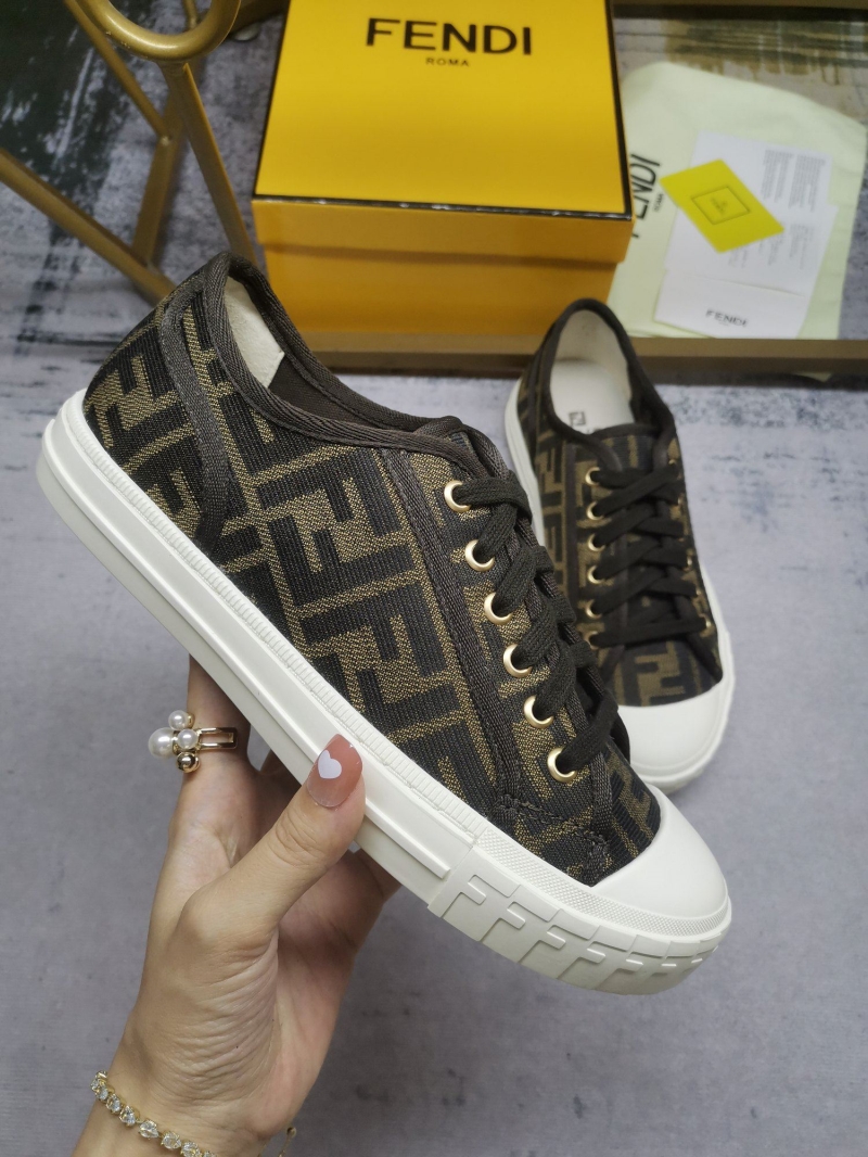 Fendi Casual Shoes